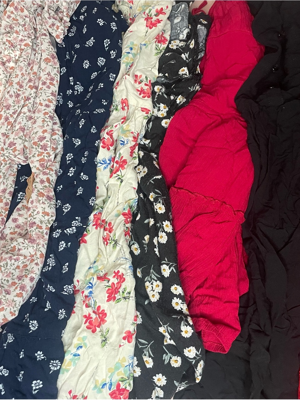Mixed Floral & Solid Dress Bundle - Navy, Cream, Black, Red, Pink